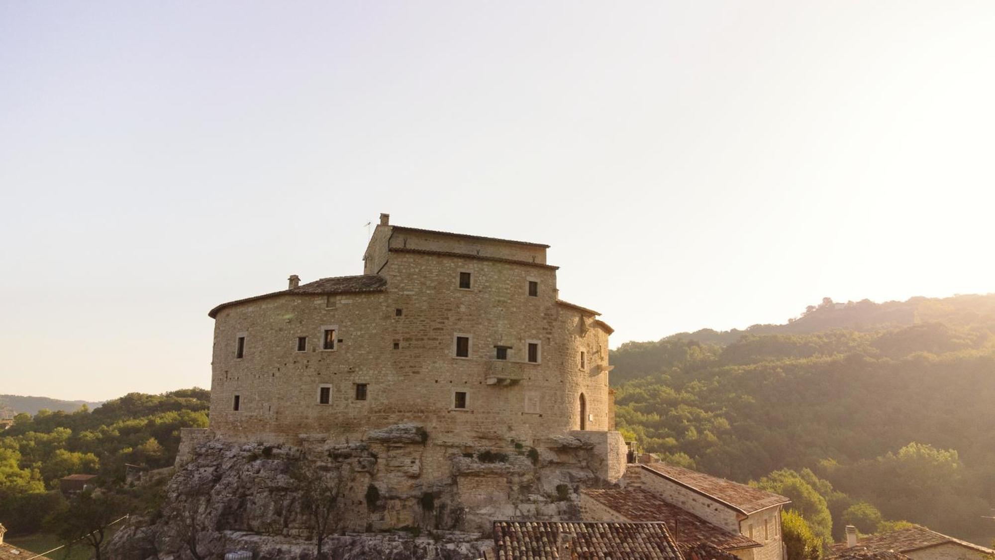 Castel Di Luco Hotell Acquasanta Terme Exteriör bild