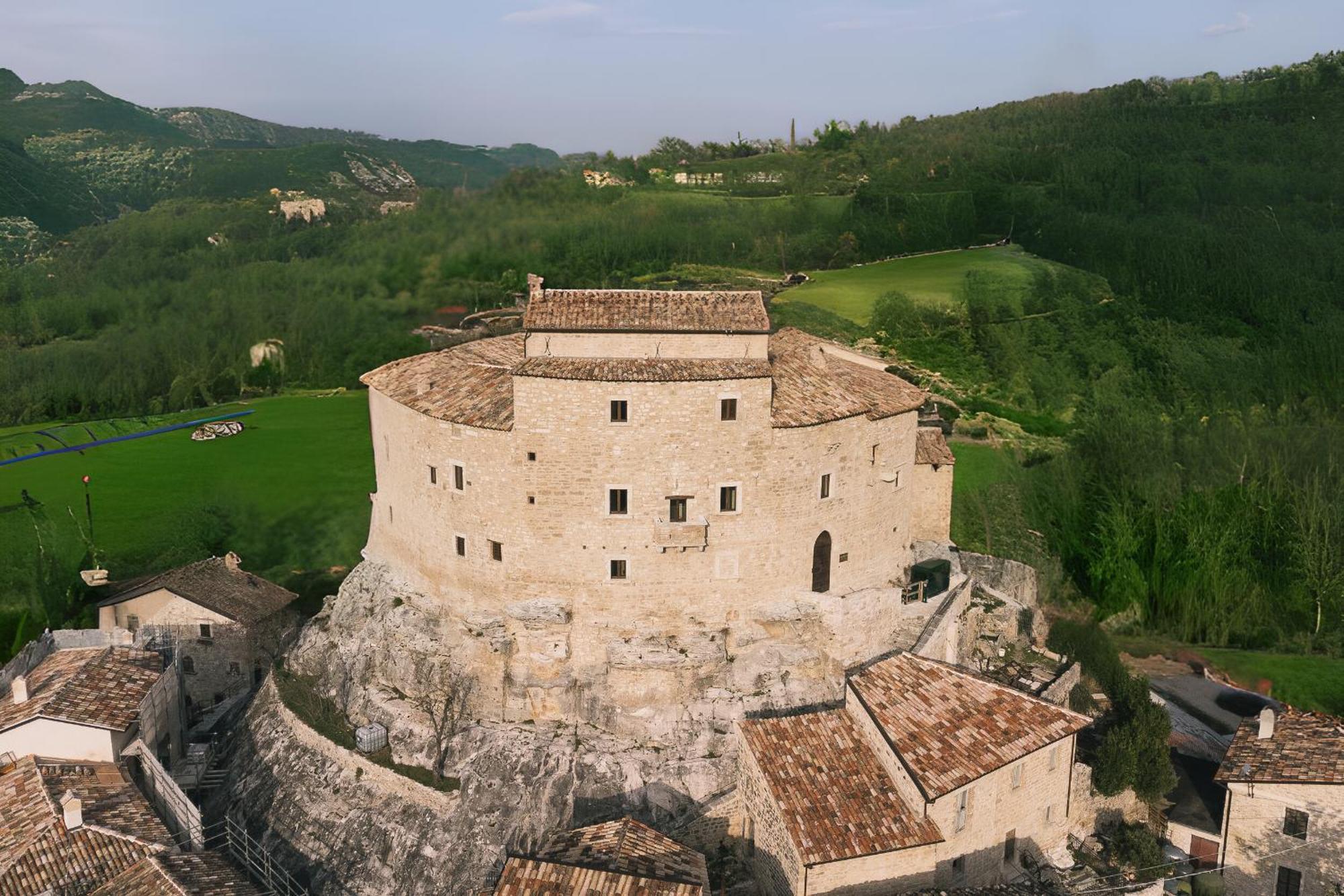 Castel Di Luco Hotell Acquasanta Terme Exteriör bild